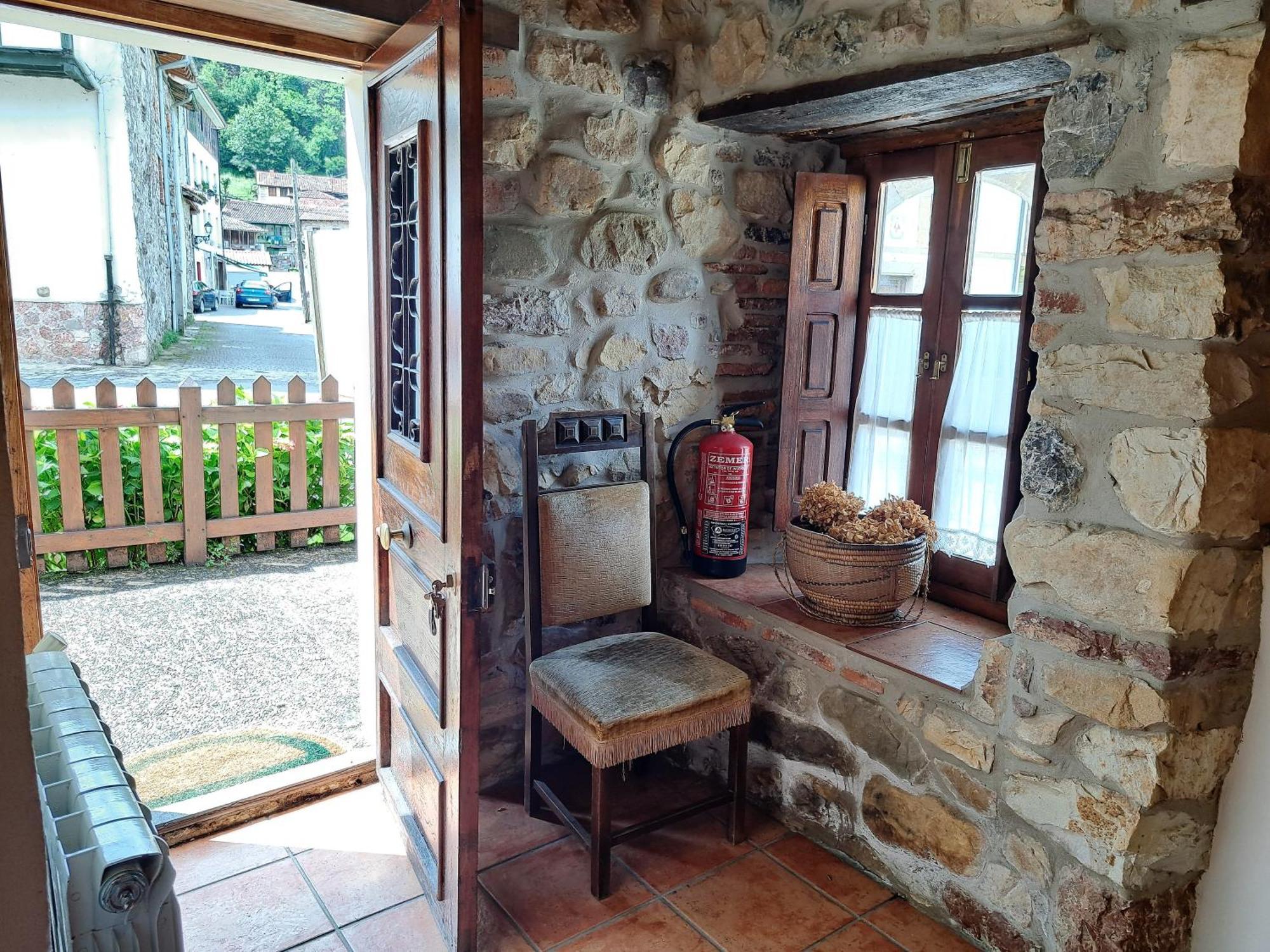 Casa Rural El Puente De Agues Soto De Agues Kültér fotó